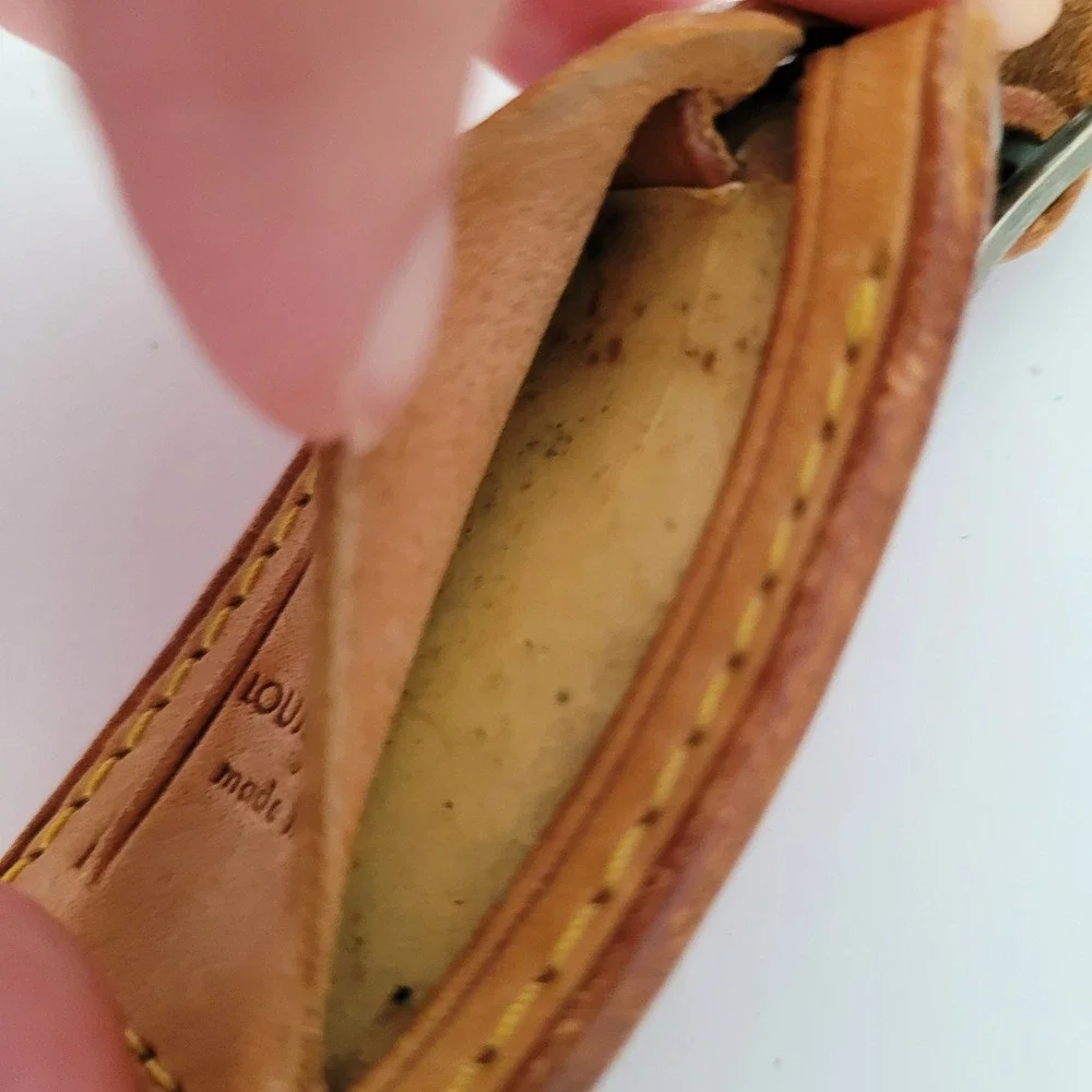 Louis Vuitton Vachetta Leather Luggage Tag Tan Made in France Authentic Travel